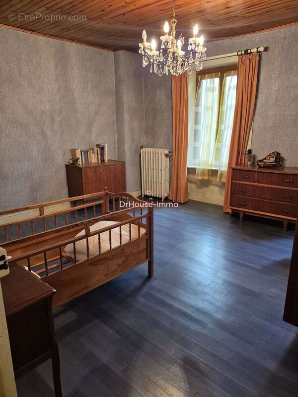 Maison à MONTFAUCON-EN-VELAY