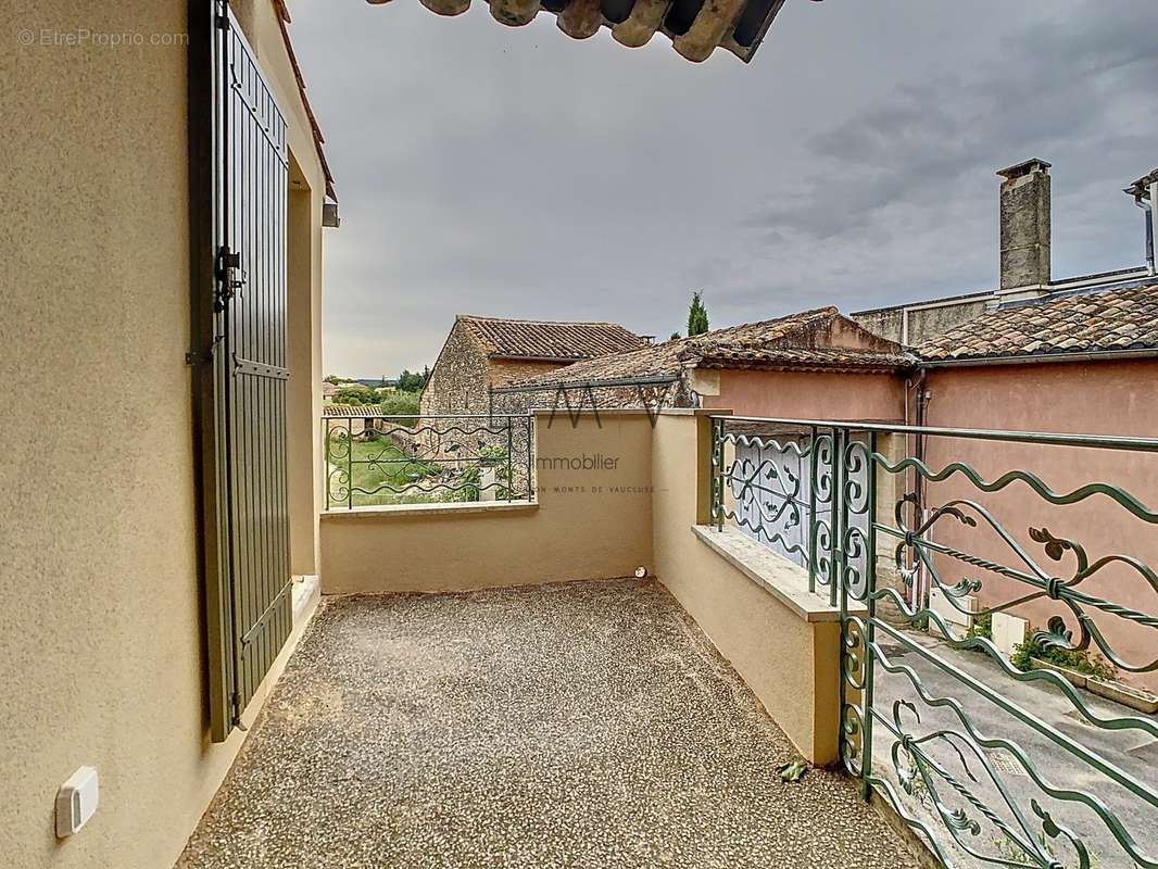 Maison à ROUSSILLON