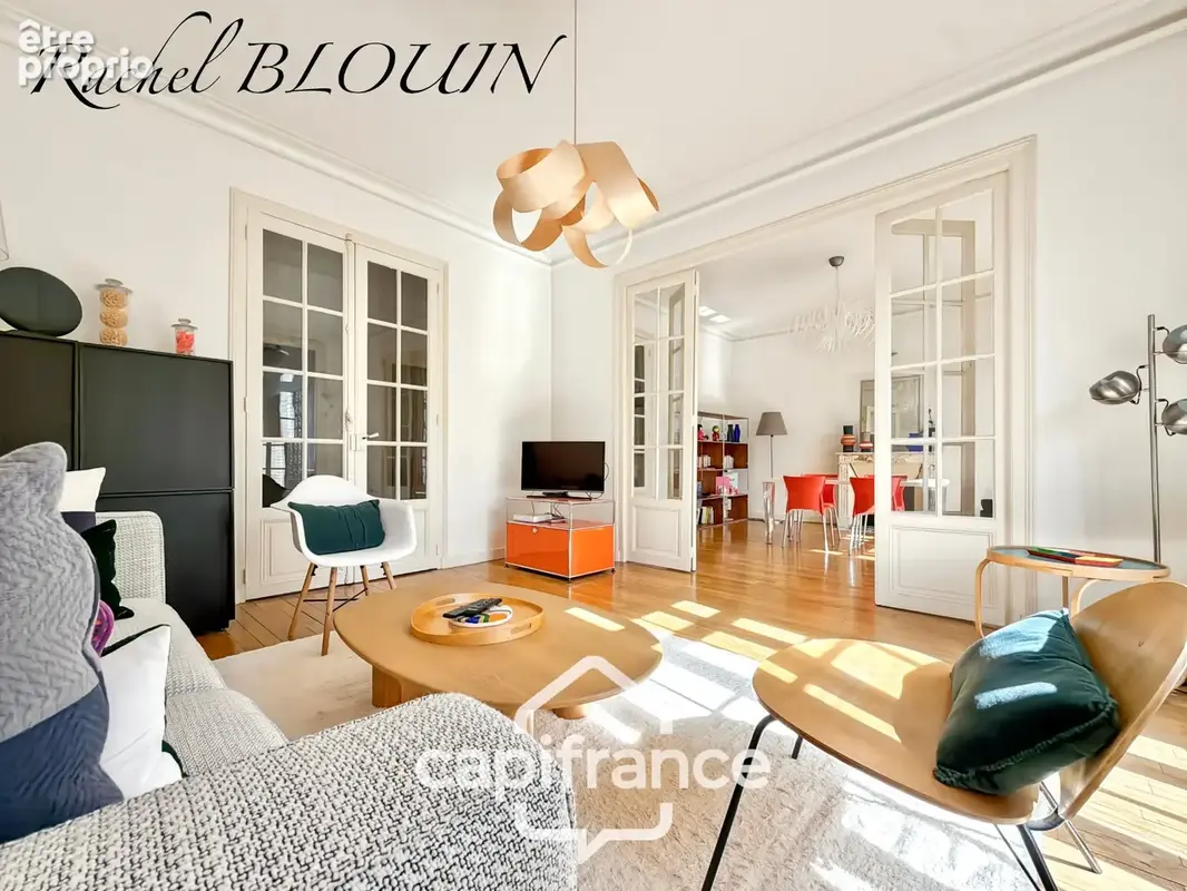 RENNES, Appartement bourgeois Type 5 de 118 m2 dans immeuble de caractère - photo 4
