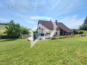 Maison à VITRY-LE-CROISE