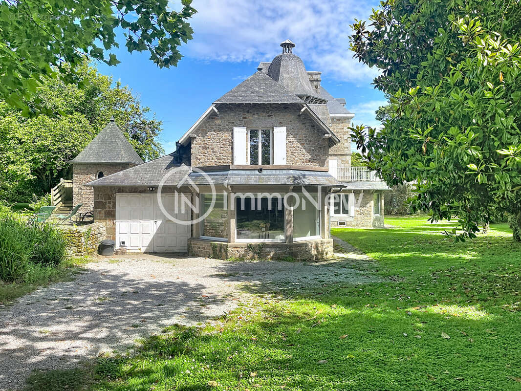Un ancien manoir des années 1858 avec un terrain de plus de 6000m2 - photo 28