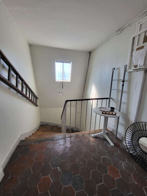 Appartement à PARIS-10E