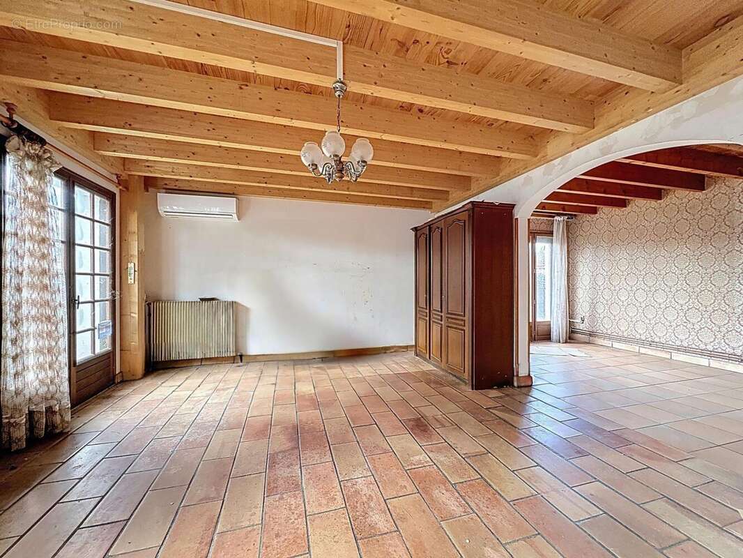 Photo 2 - Maison à BEYCHAC-ET-CAILLAU