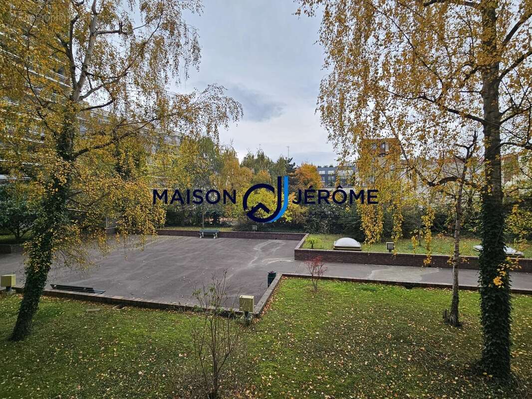 Appartement à CLICHY