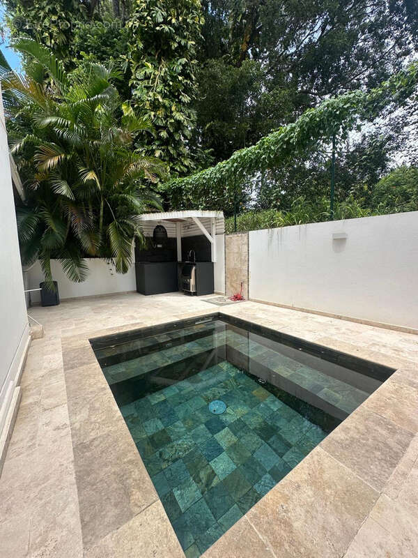 Appartement à FORT-DE-FRANCE