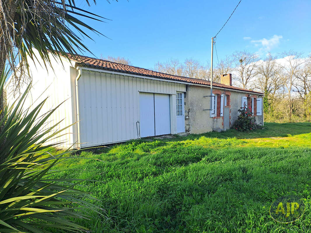 Maison à MACHE