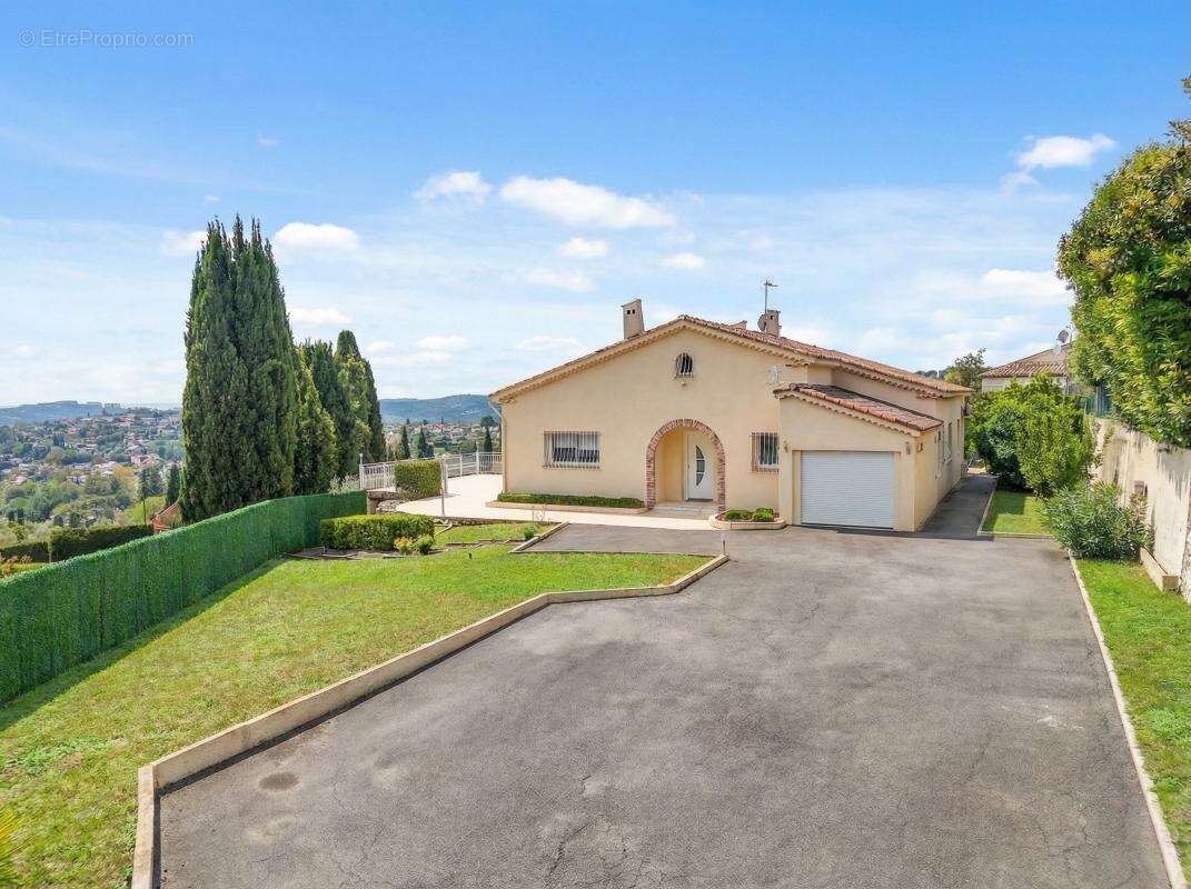 Maison à LA COLLE-SUR-LOUP