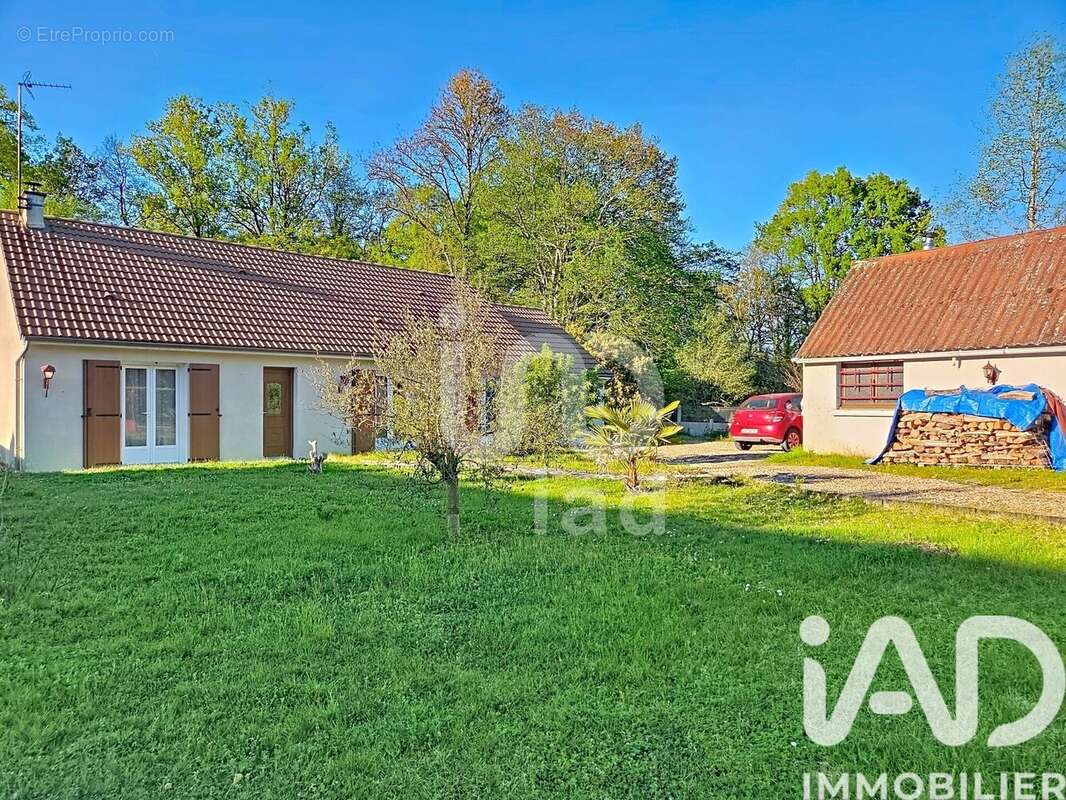 Photo 2 - Maison à VIGNOUX-SUR-BARANGEON