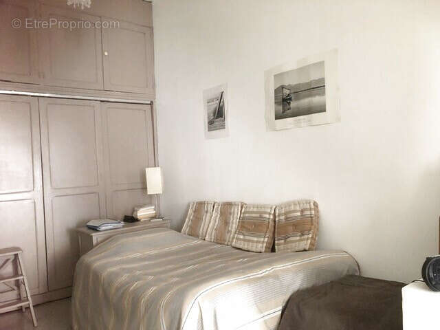 Appartement à MARSEILLE-6E