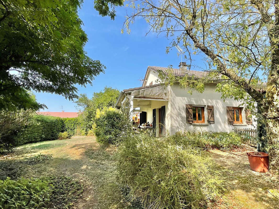 Maison t4 de 95 m² à tignieu-jameyzieu - photo 2