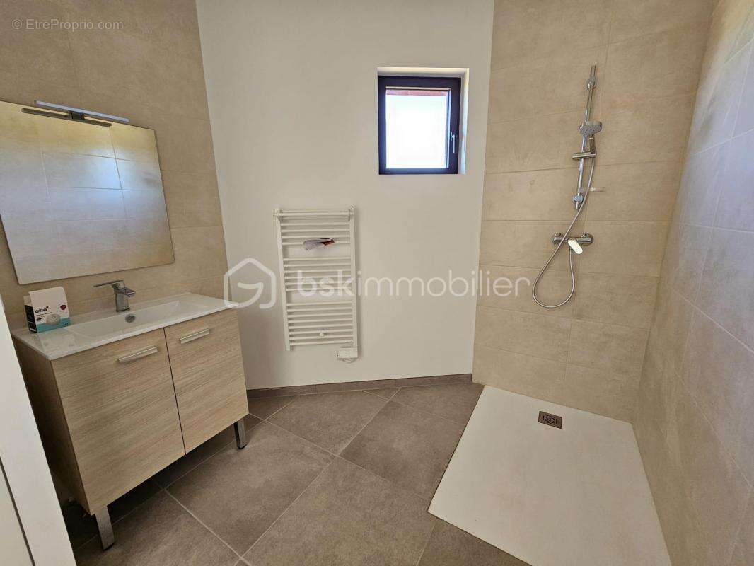 Appartement à DRAGUIGNAN