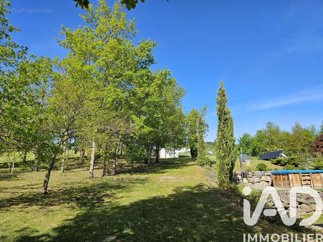 Photo 5 - Maison à COMBRONDE