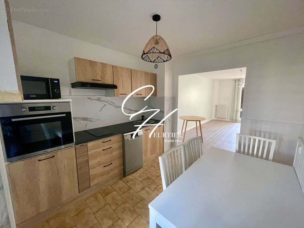 Appartement à ECHIROLLES