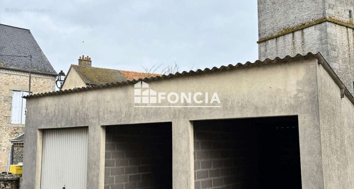 Maison à OISSEAU-LE-PETIT