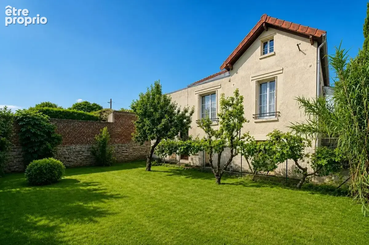 Maison à LOUVRES