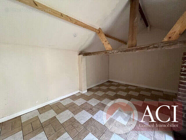 Maison à SAINT-CLAIR-SUR-EPTE