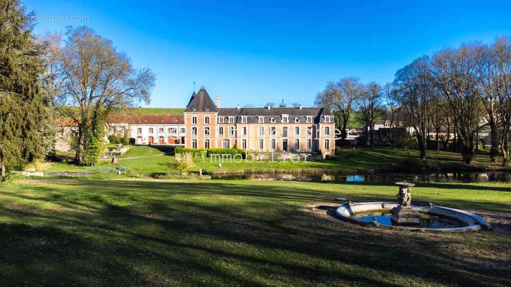Maison à SERAINCOURT