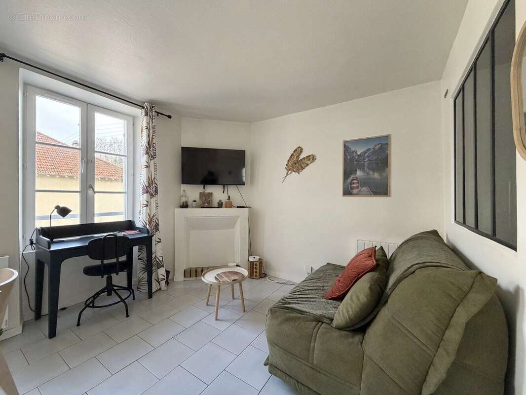 Appartement à VERRIERES-LE-BUISSON