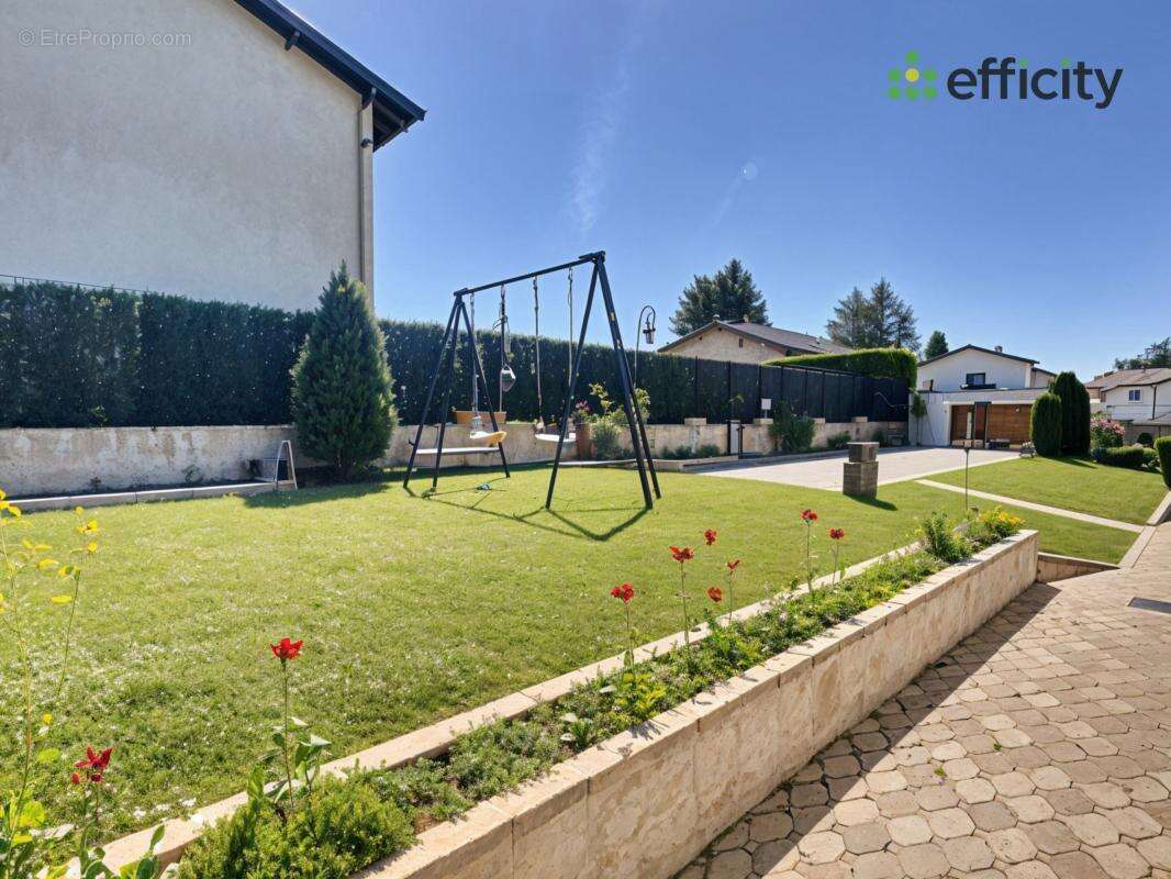 Maison à COLOMBIER-SAUGNIEU