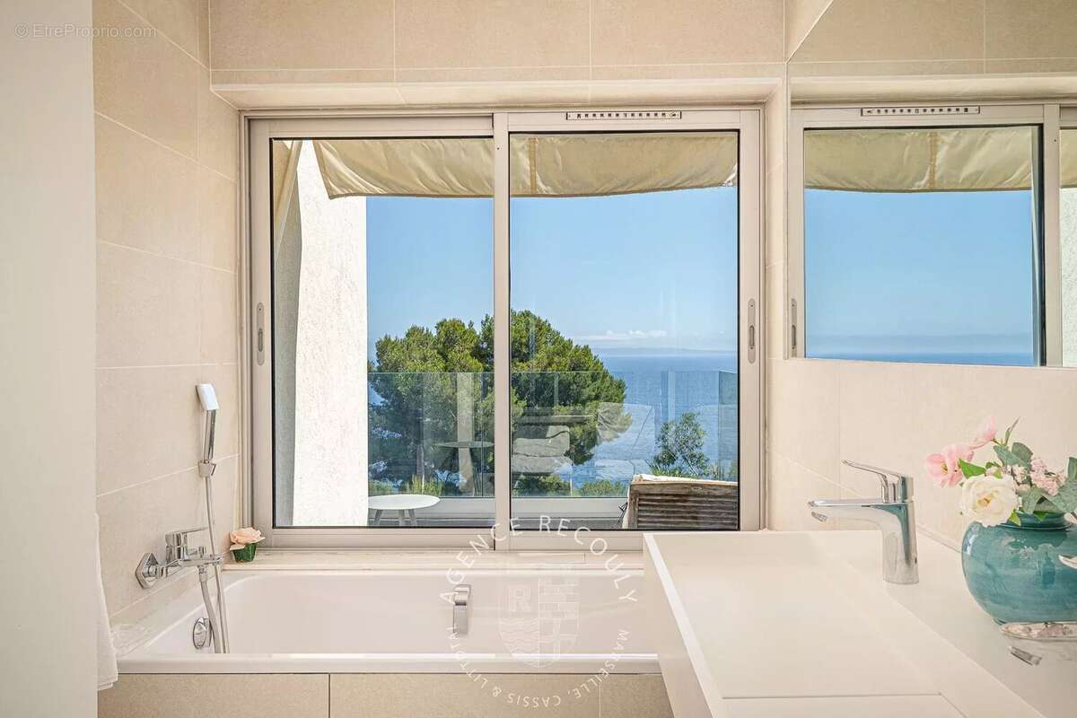 Maison à LE LAVANDOU