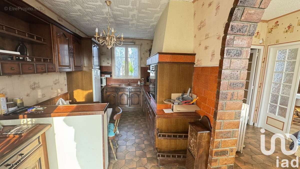 Photo 8 - Maison à JUZIERS