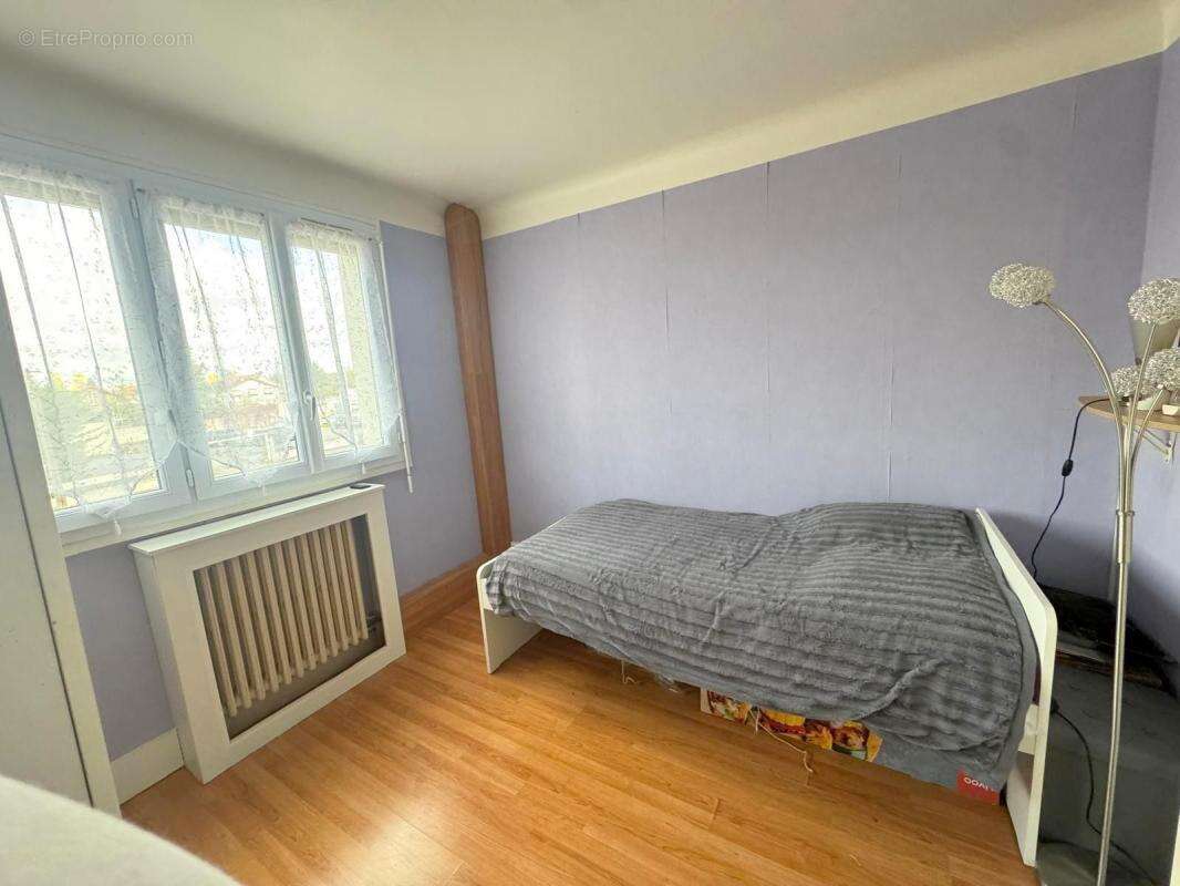 Appartement à LE BLANC-MESNIL