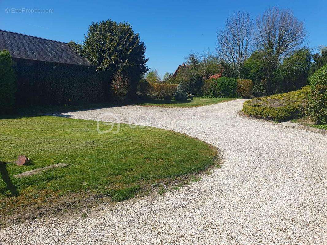 Maison à ORIGNY-SAINTE-BENOITE