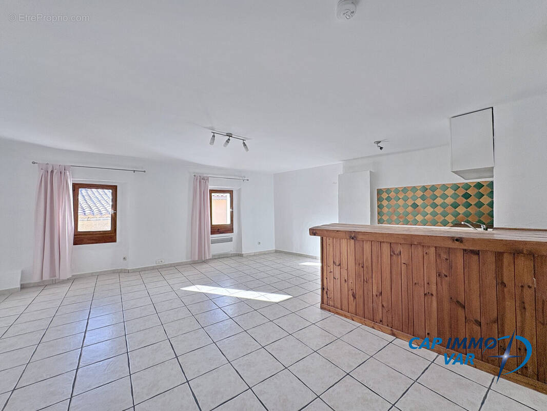 Appartement à LE BEAUSSET