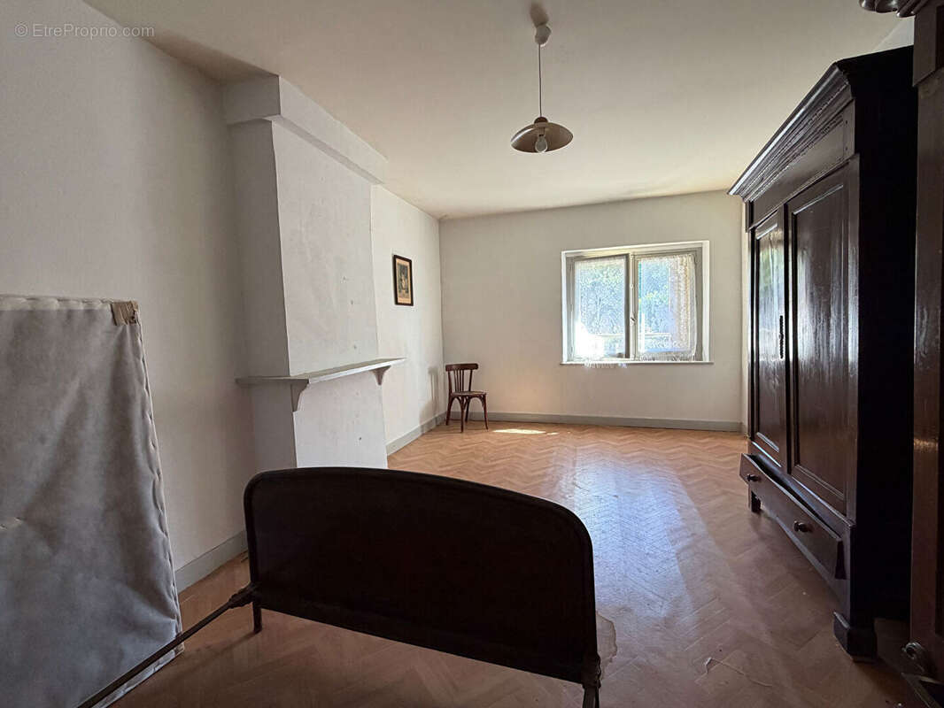 Maison à SAINT-AFFRIQUE-LES-MONTAGNES