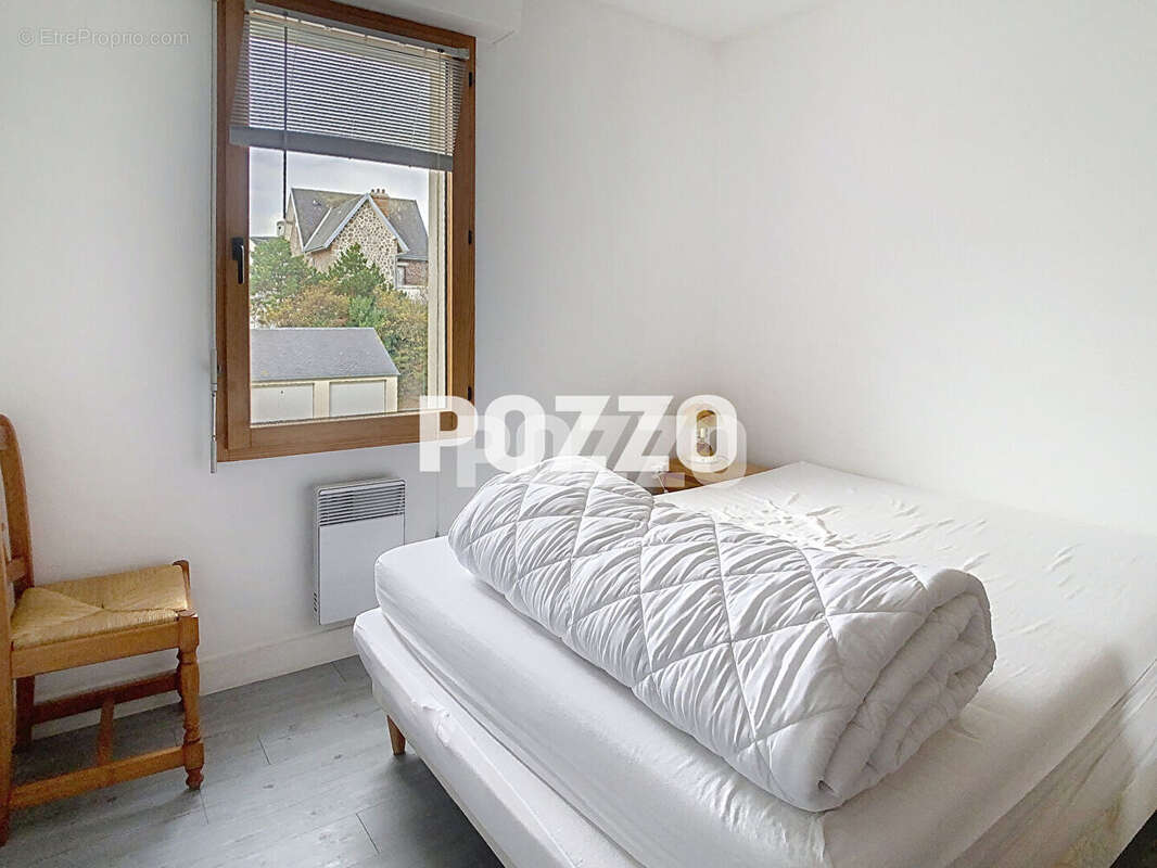 Appartement à SAINT-VAAST-LA-HOUGUE