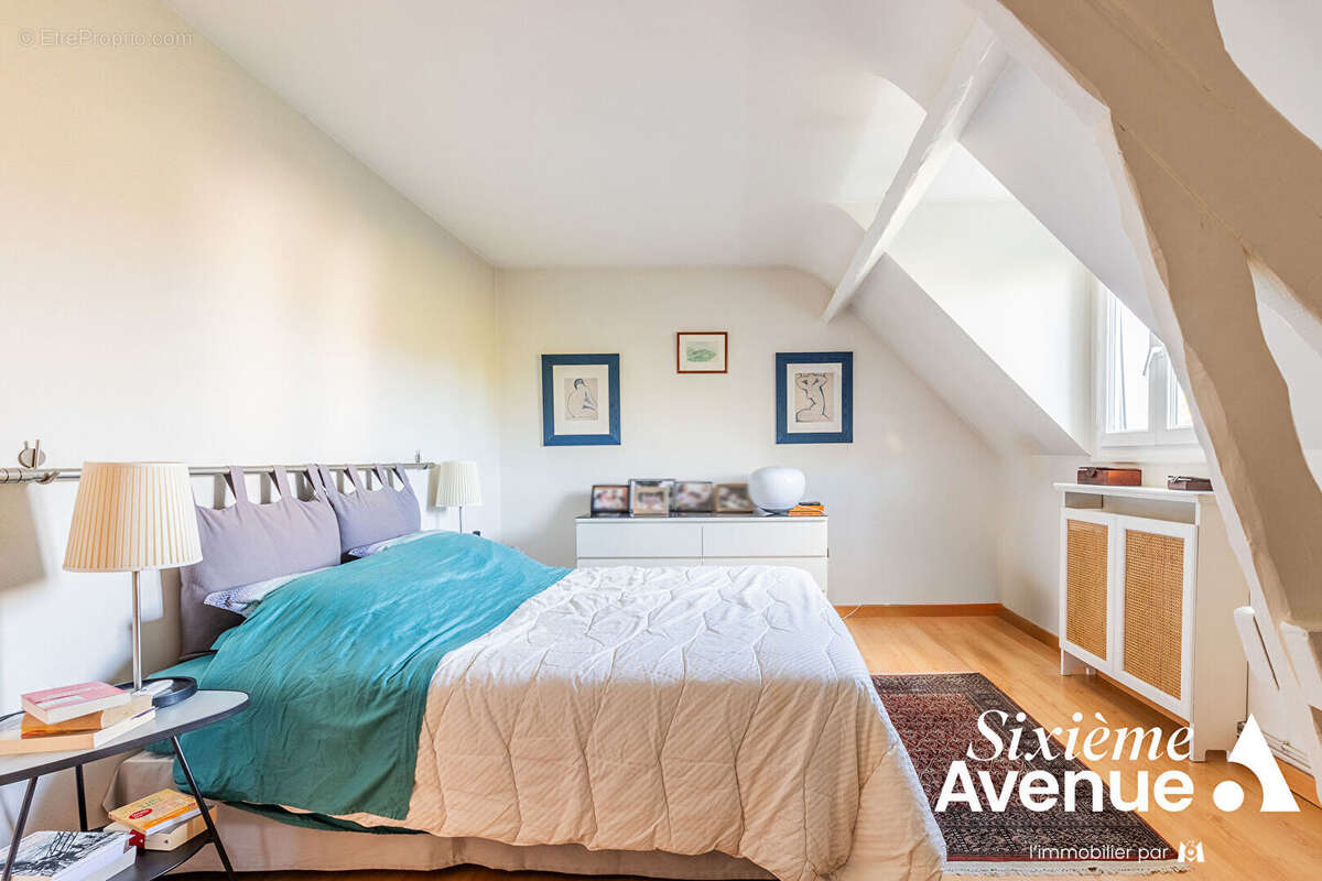 Maison à CHILLY-MAZARIN