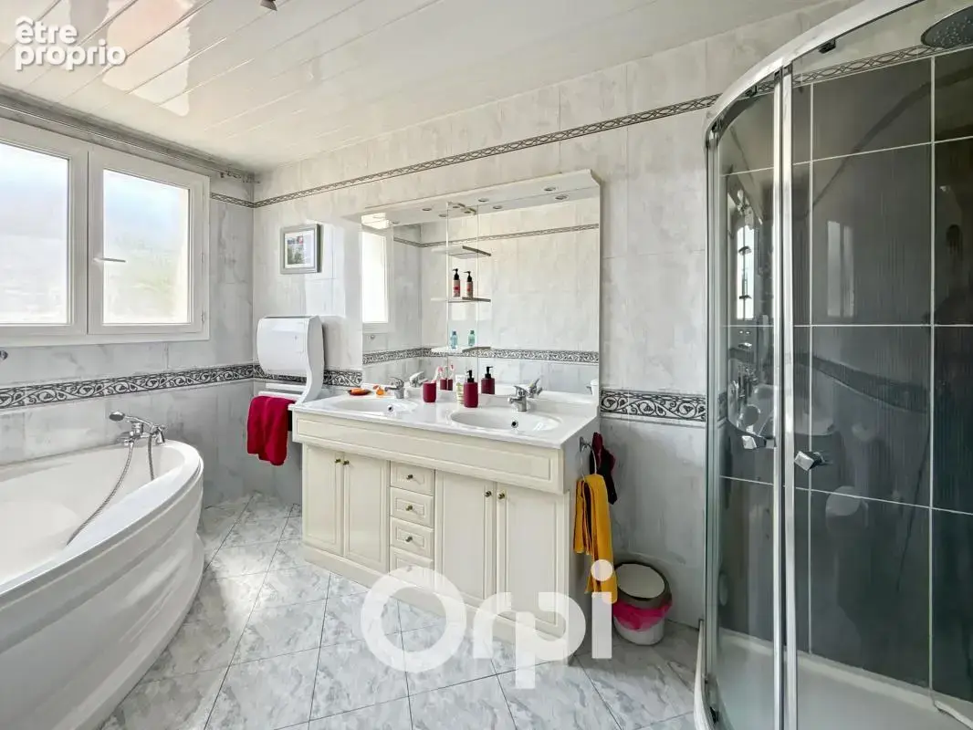 Maison À Vendre - photo 9