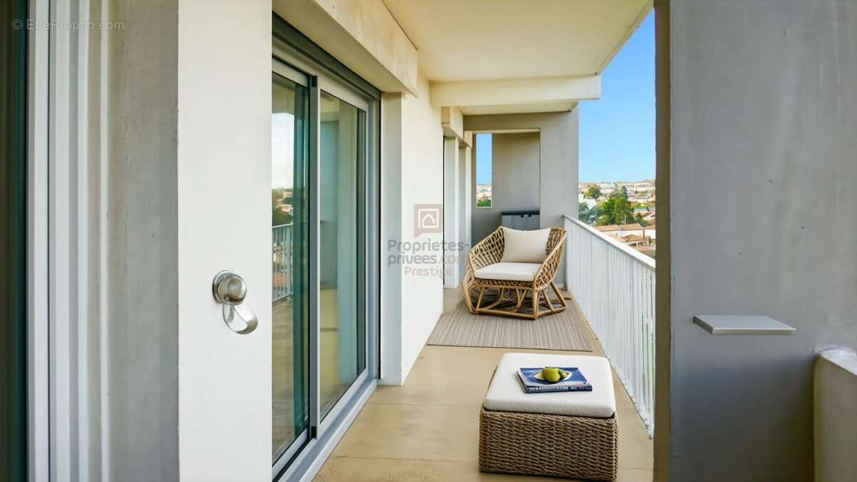 Appartement à BORDEAUX