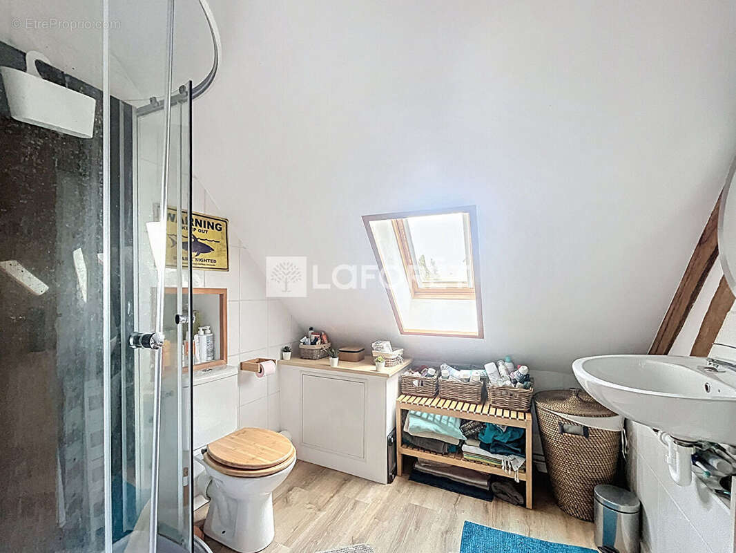 Maison à SAINT-BOMER-LES-FORGES