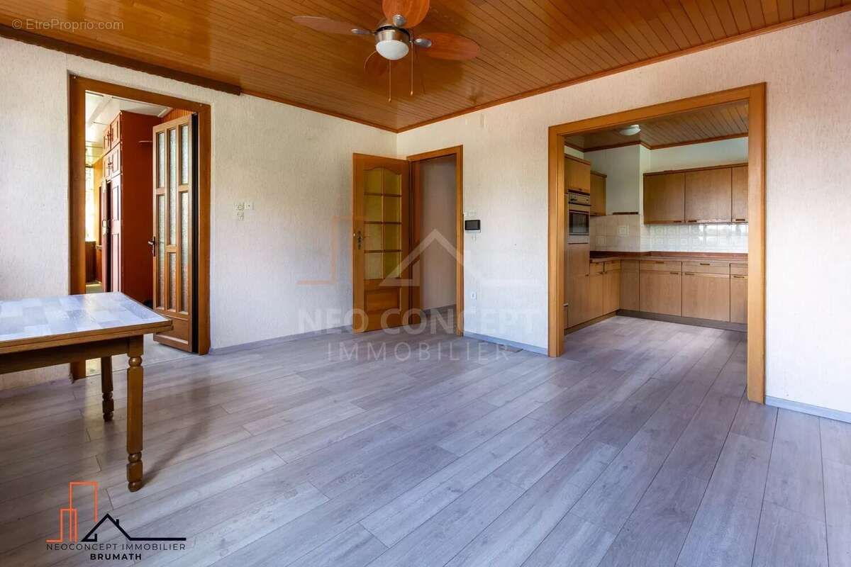 Ensemble immobilier avec grand terrain - photo 9