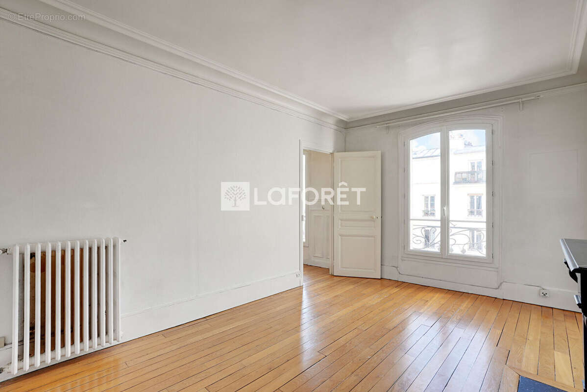 Appartement à PARIS-12E
