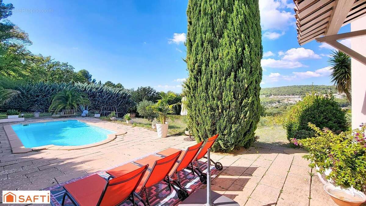Photo 2 - Maison à LA CADIERE-D'AZUR