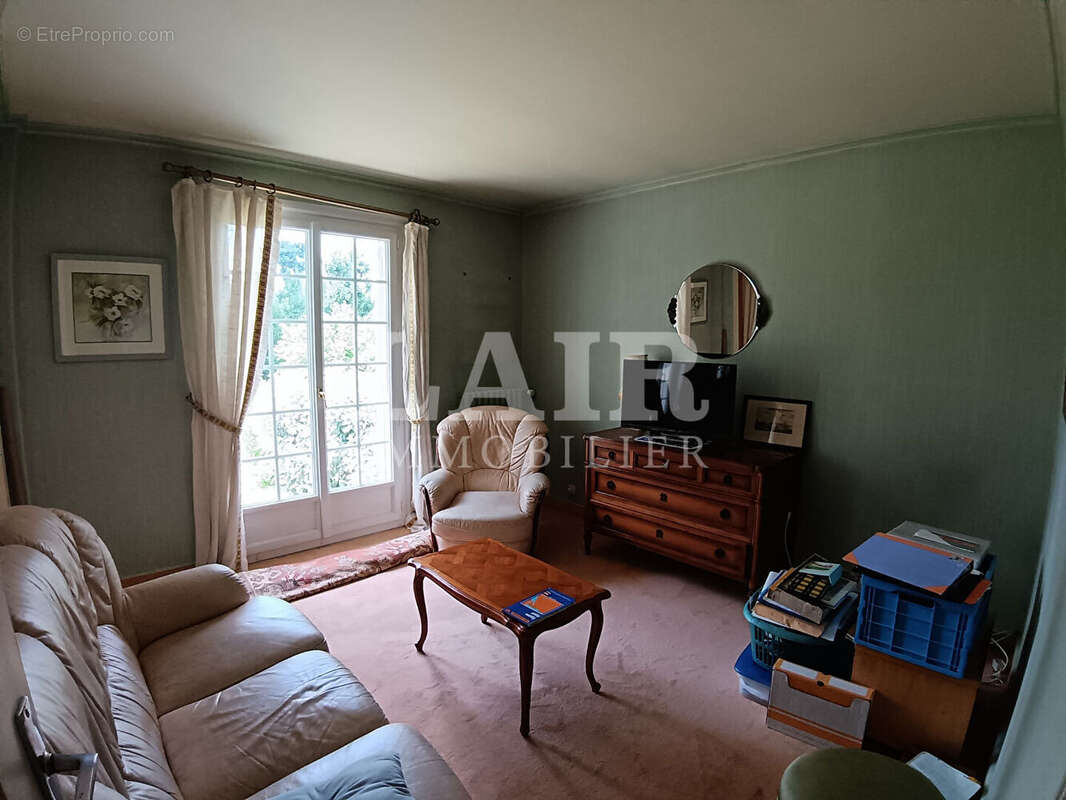 Maison familiale au Mêle-sur-Sarthe - ref.L15433 - photo 4
