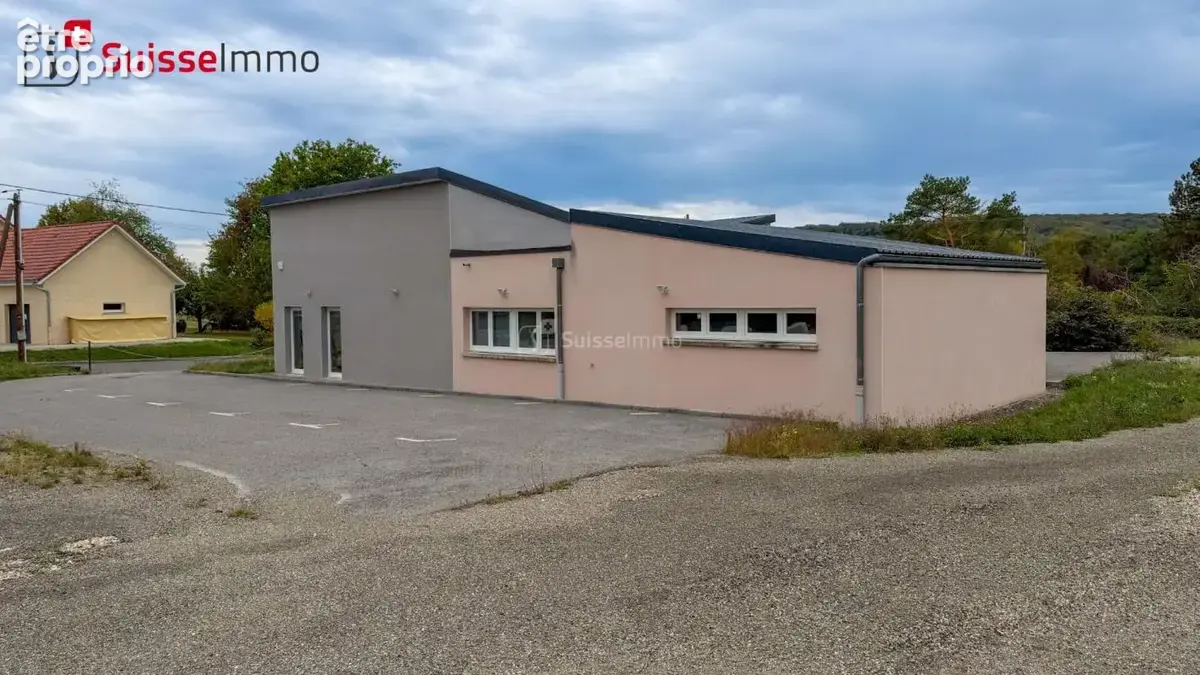 Local commercial Appenans 341 m2 - photo 14