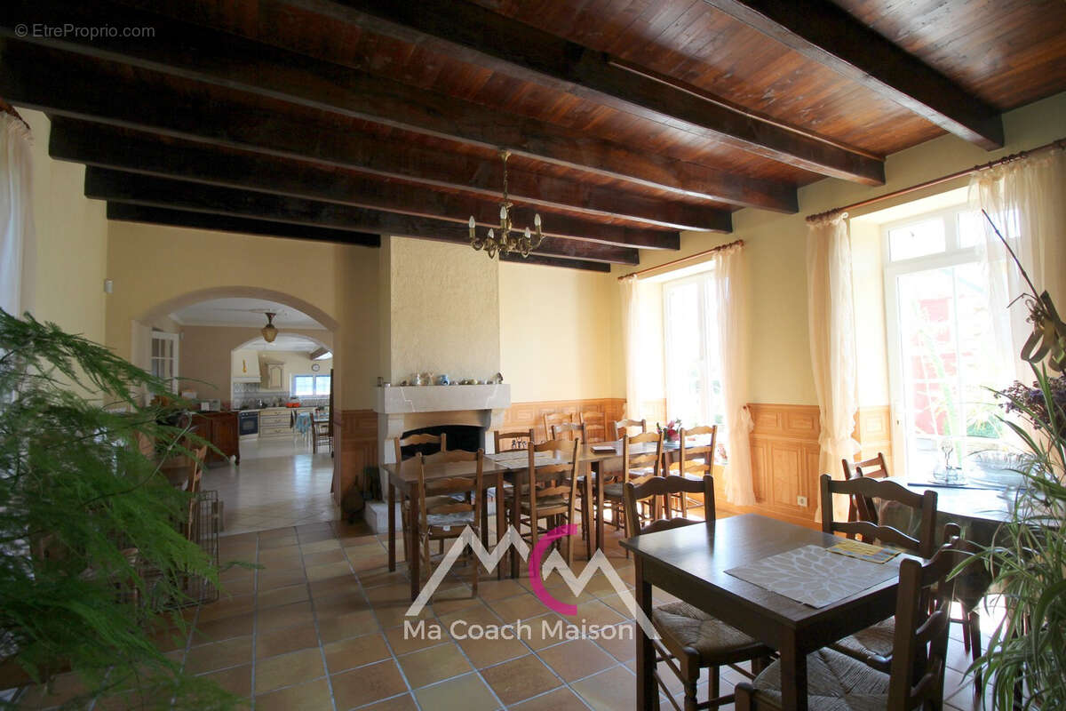 Maison à PONTCHATEAU