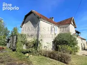 Maison à MONTGESTY