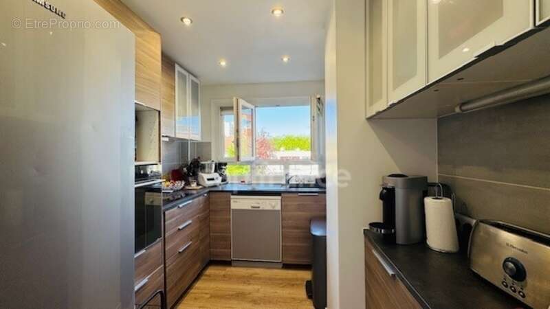 Appartement à MAISONS-ALFORT