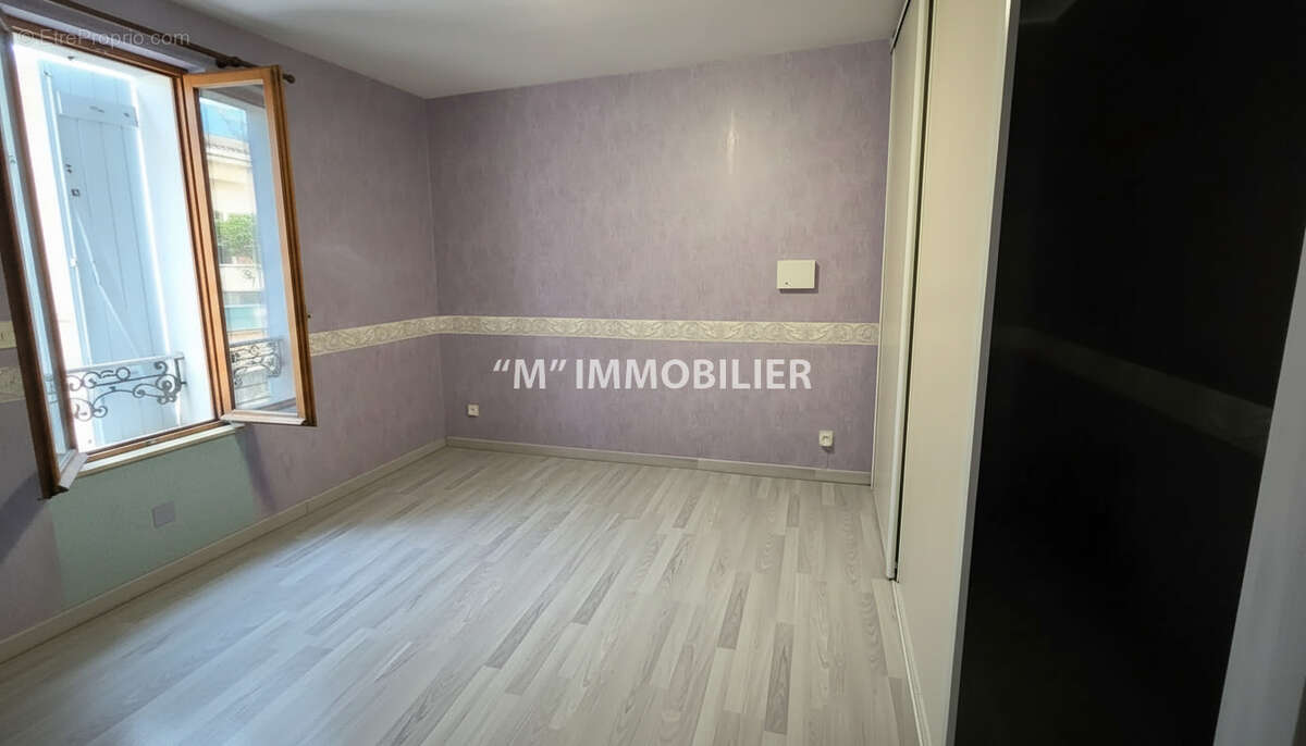 Maison à ESSOMES-SUR-MARNE