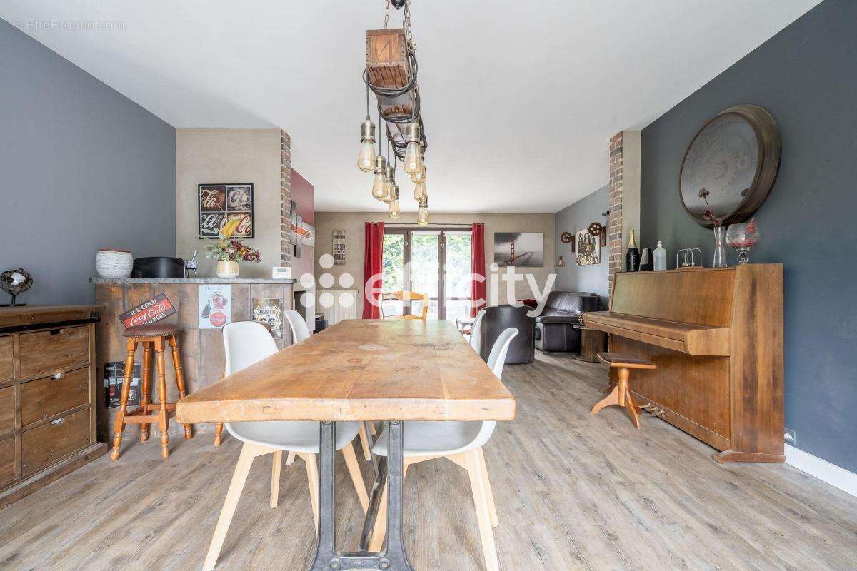 Maison à BONDY