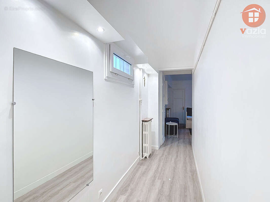 Paris 15ème, Metro 12 Volontaires, Metro 6 Pasteur  Studio refait à neuf - photo 6