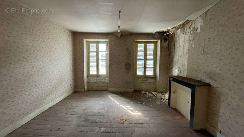 Maison à POUILLY-SUR-LOIRE