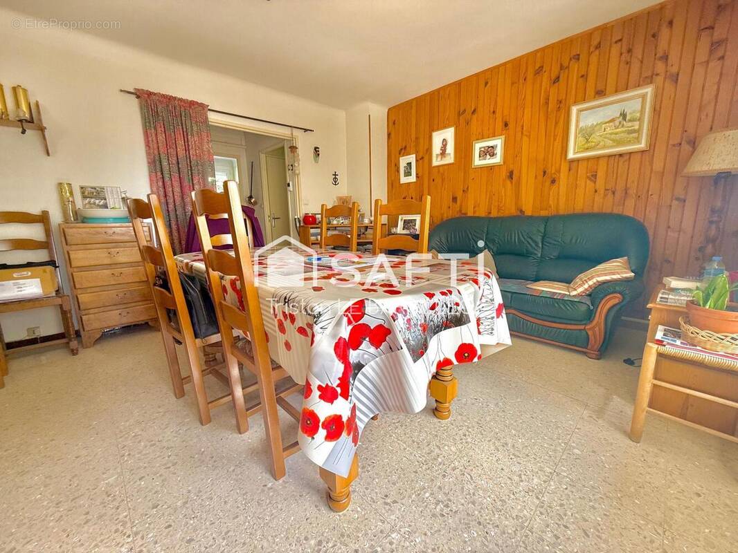 Photo 1 - Appartement à NIMES