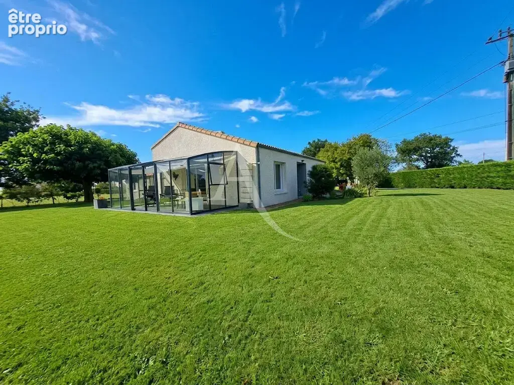 Maison contemporaine de plain-pied - 127 m² environ - Les Herbierss - photo 12