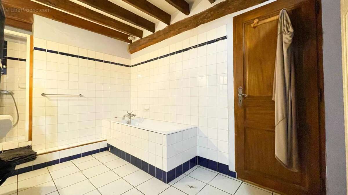 Maison à BENNECOURT