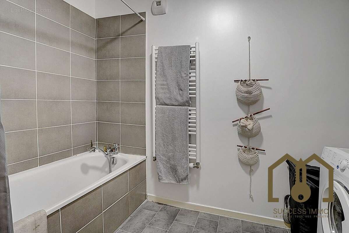 Appartement à VAULX-EN-VELIN